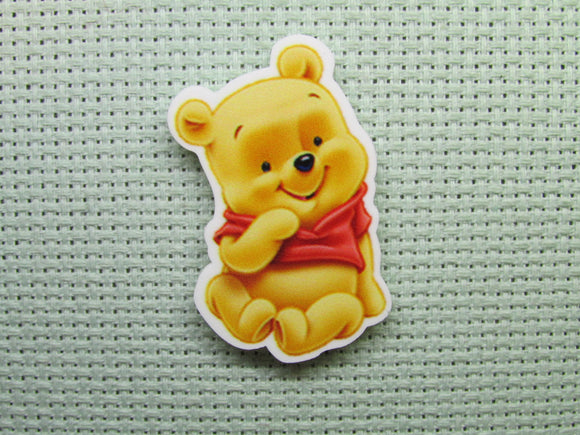 First view of the Sitting Pooh Bear Needle Minder