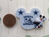 Second view of the Minnie Mouse Football Tailgate Needle Minder