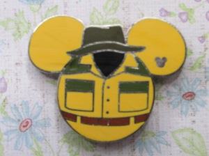 First view of the Jungle Cruise Mouse Head Needle Minder