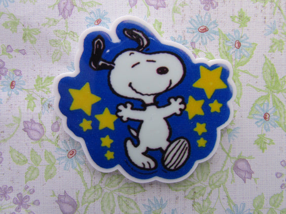 First view of the Snoopy Dancing with Stars Needle Minder