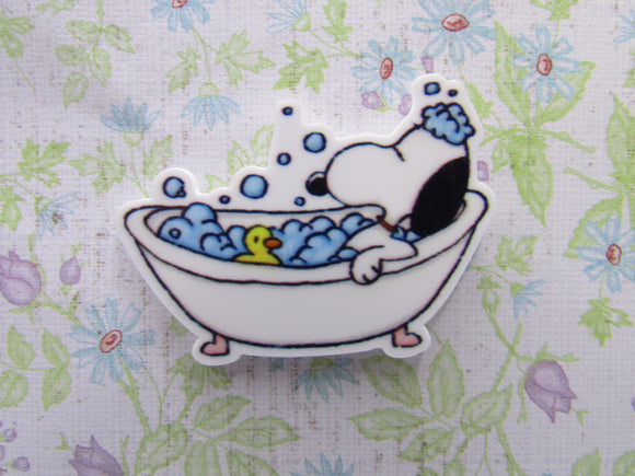 First view of the Bubble Bath Snoopy Needle Minder
