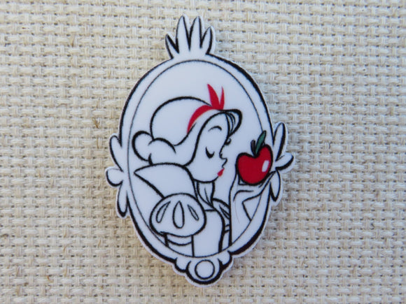 First view of Snow White with an Apple Needle Minder.