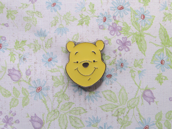 First view of the Small Pooh Needle Minder