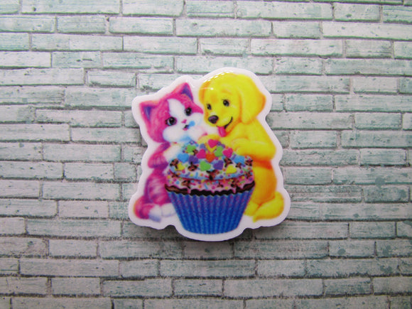 First view of the Cute Dog and Cat with a Cupcake Needle Minder