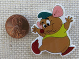 Second view of Gus Gus Needle Minder.