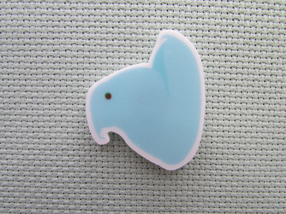 First view of the Blue Marshmallow Chick Needle Minder