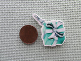 Second view of the Gift Needle Minder