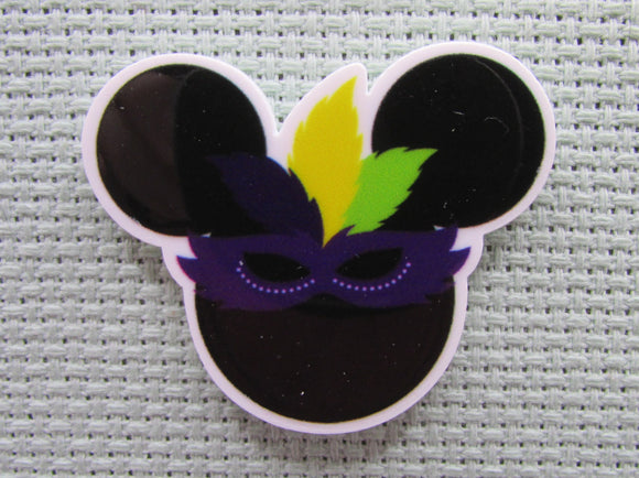 First view of the Mardi Gras Mouse Head Needle Minder