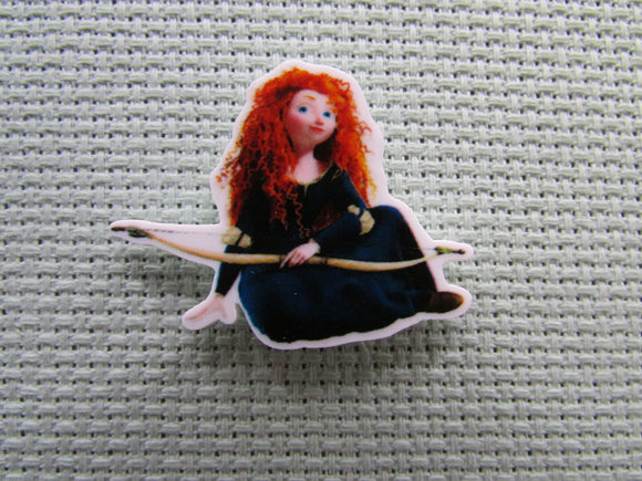 First view of the Small Sitting Merida Needle Minder
