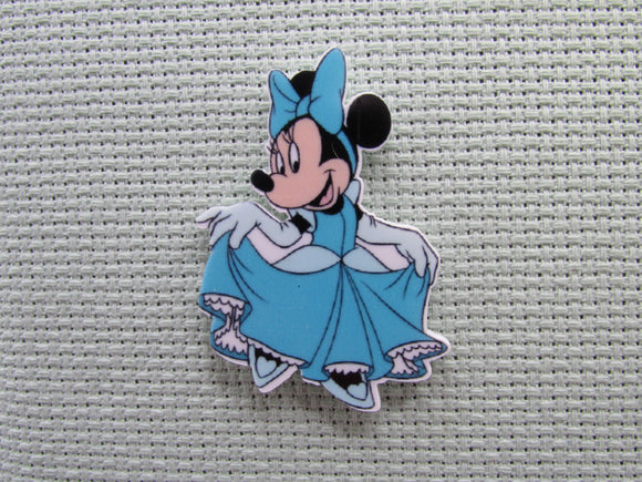 First view of the Minnie Mouse Dressed as Cinderella Needle Minder