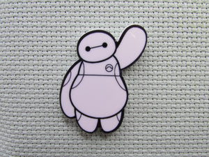 First view of the Waving Baymax Needle Minder