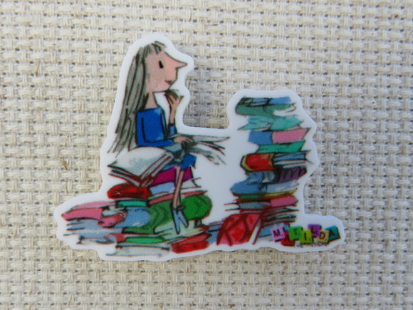 First view of So Many Books to Read Needle Minder.