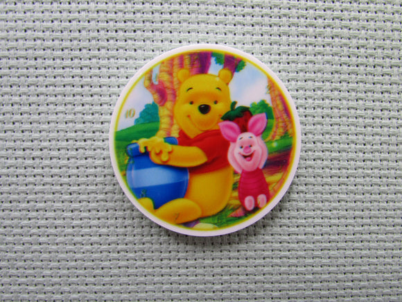 First view of the Pooh and Piglet Needle Minder