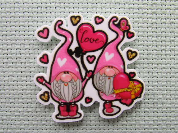 First view of the A Pair of Valentines Gnomes Needle Minder