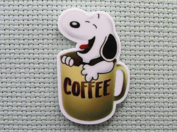 First view of the Snoopy in a Coffee Cup Needle Minder