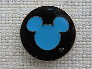 First view of Blue Mickey Head in a Black Disc Needle Minder.