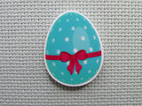 First view of the Blue Polka Dot Easter Egg Needle Minder