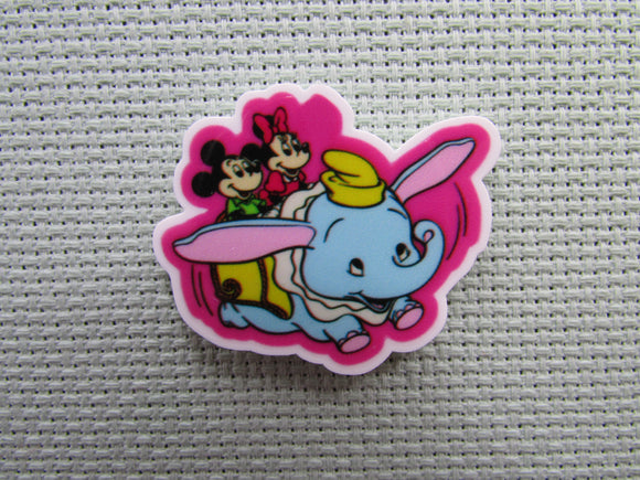 First view of the Minnie and Mickey on the Dumbo Ride Needle Minder