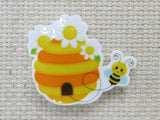 First view of the Cute Little Bee with a Bee Hive Needle Minder