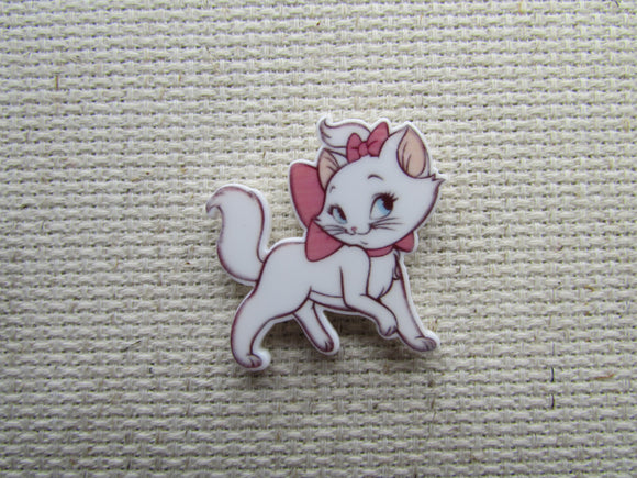 First view of the Marie Needle Minder