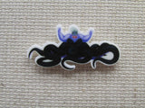 First view of the Ursula Needle Minder