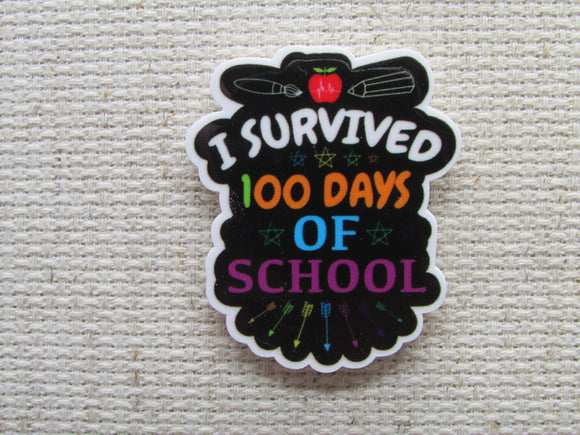 First view of the I Survived 100 Days of School Needle Minder