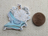 Second view of the Glass Slipper and Clock Needle Minder