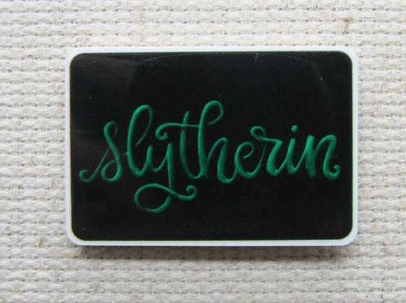 First view of the Slytherin Needle Minder