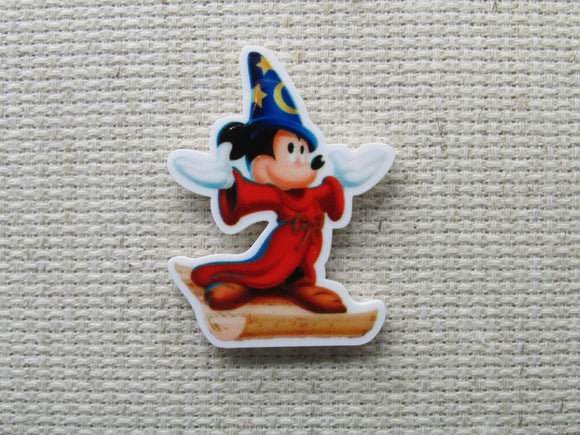 First view of the Sorcerer Mickey Needle Minder