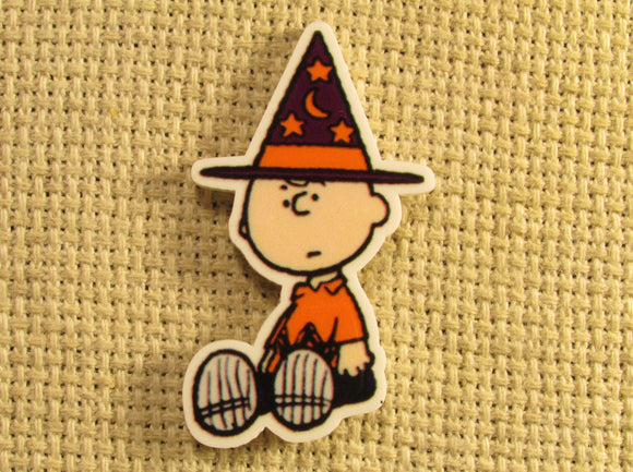 First view of the Charlie Brown in a Wizards Hat Needle Minder