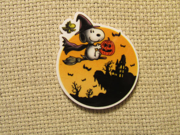First view of the Halloween Snoopy Scene Needle Minder