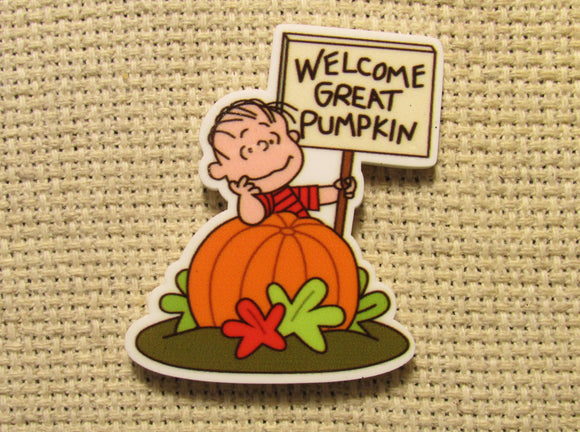 First view of the Welcome Great Pumpkin Needle Minder