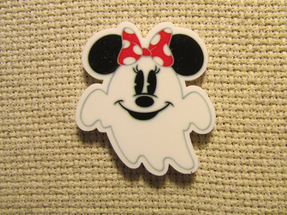 First view of the Minnie Mouse Ghost Needle Minder