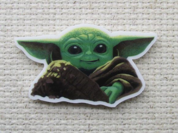 First view of Yoda needle minder.