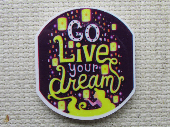 First view of Go Live Your Dreams Needle Minder.