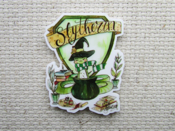 First view of Slytherin Snake Needle Minder.