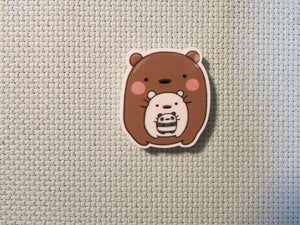 First view of the Brown, Polar and Panda Bear Hug Needle Minder