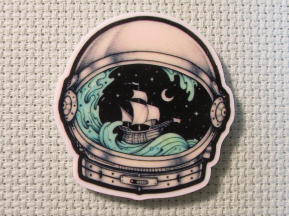 First view of the Astronaut Helmet with a Ship Scene Needle Minder