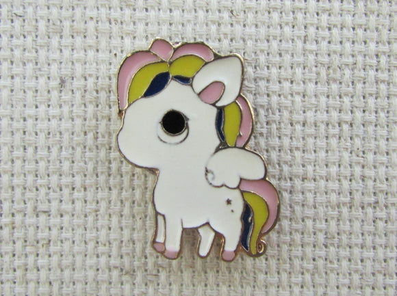 First view of Pretty Pegasus Needle Minder.