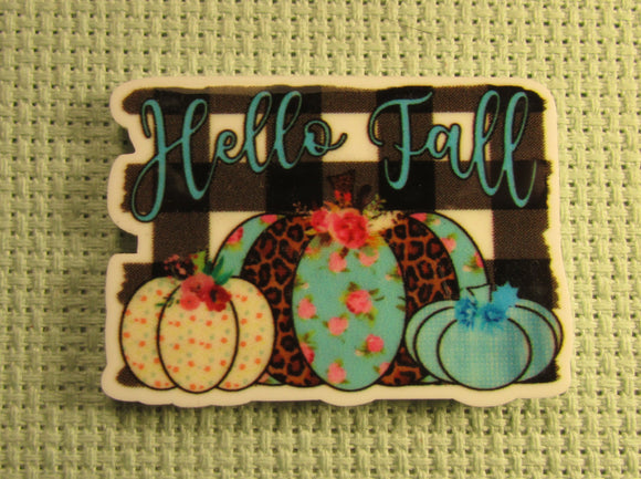 First view of the Happy Fall Needle Minder