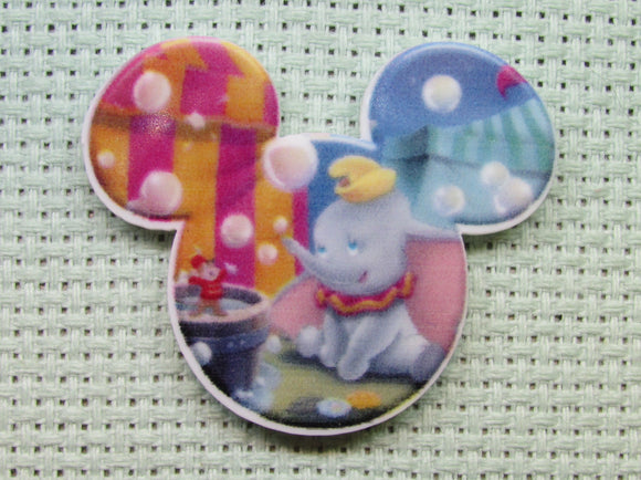 First view of the Dumbo Mouse Head Needle Minder